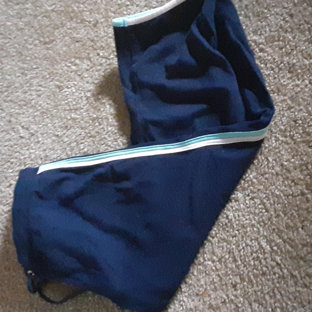 Women's capri jog set size m